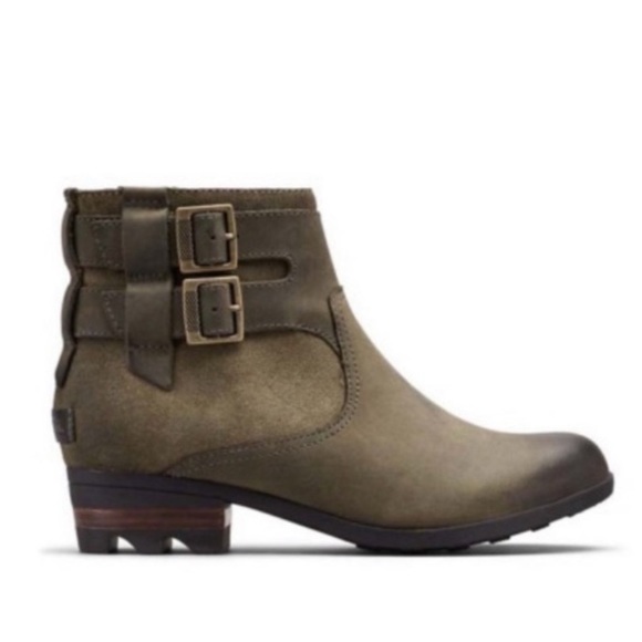 Sorel Shoes - NWT Sorel Lolla Bootie